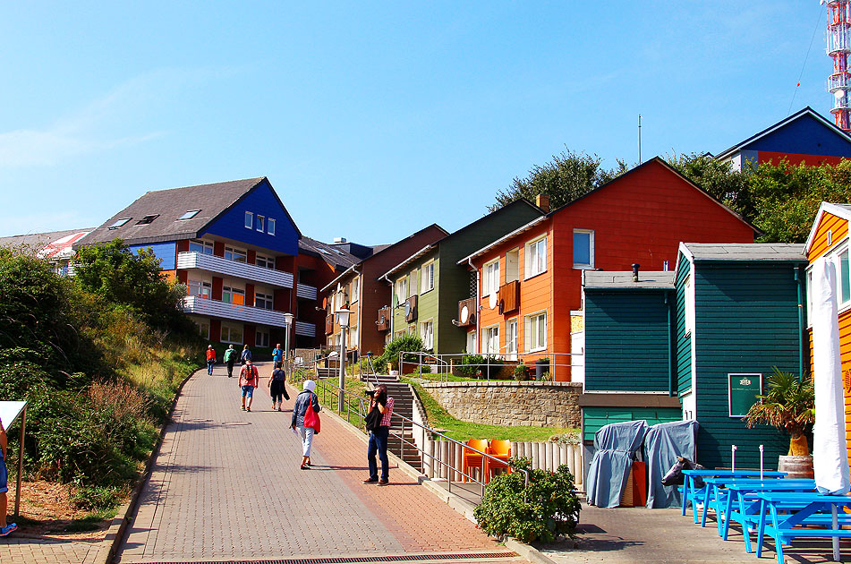 Eine Straße auf der Insel Helgoland