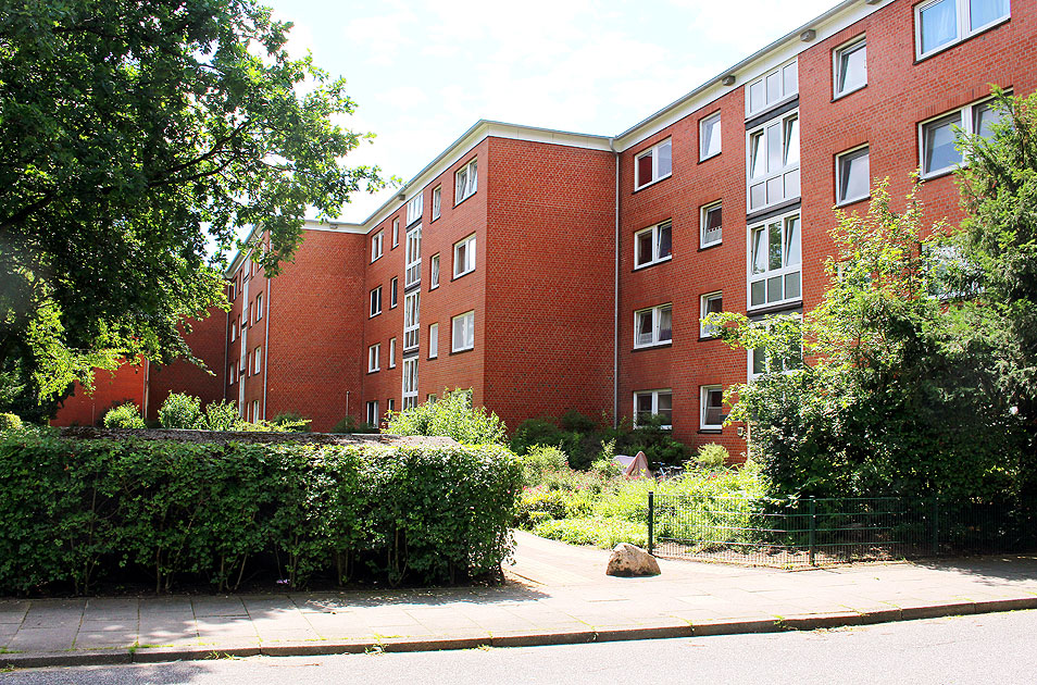 Die Straße Am Botterbarg in den Hamburg-Iserbrook
