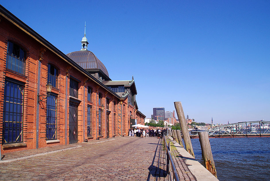 Die Fischauktionshalle am Hamburger Fischmarkt