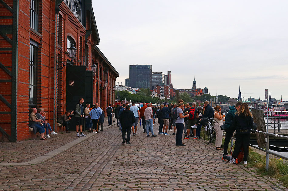 Die Fischauktionshalle und der Fischmarkt in Hamburg an der Elbe