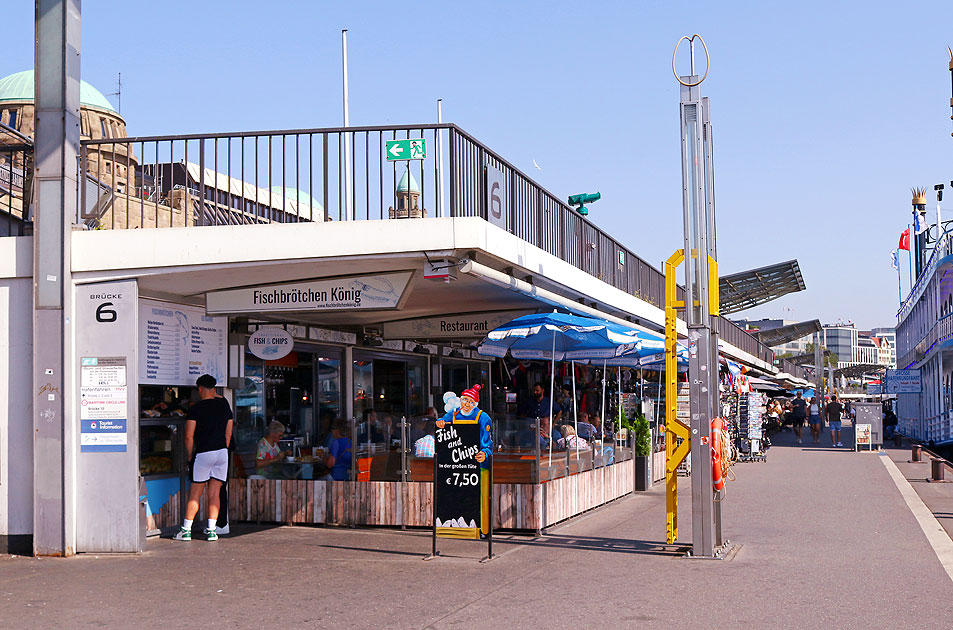 An der Brücke 6 ist der Fischbrötchen König und das Restaurant Fischpfanne