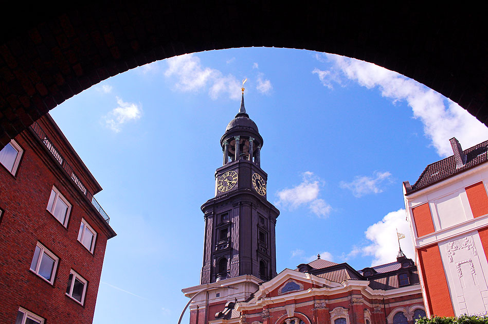 Der Michel - die St. Michaelis Kirche in Hamburg